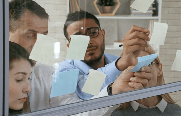 Les études Qualitatives pour des insights approfondis
